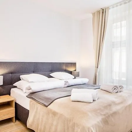 Bosacka Old Town Apt - B17-3